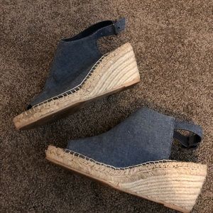 GAP wedge sandals navy blue size 7